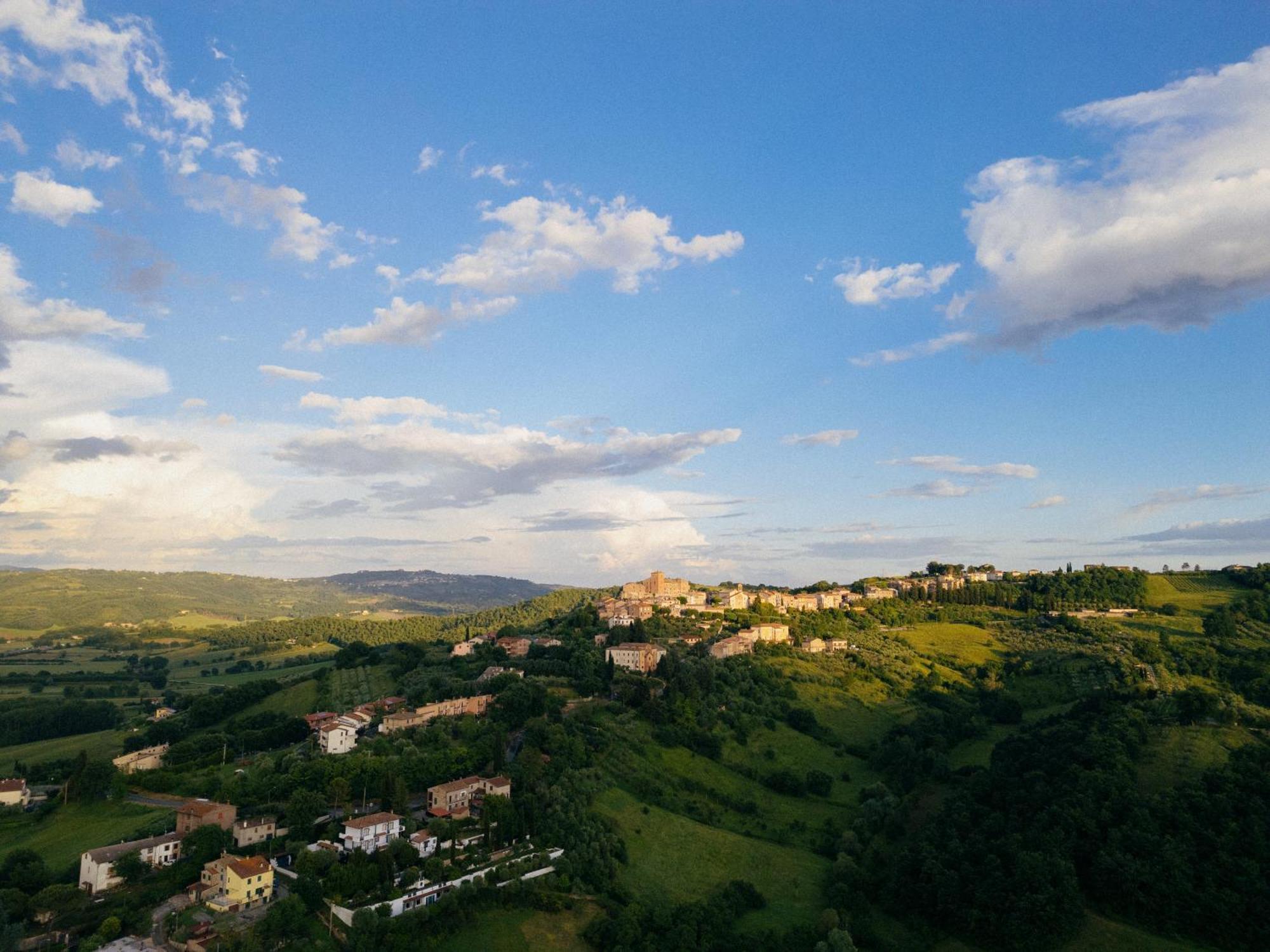 Casale Serena Fabro Exterior photo